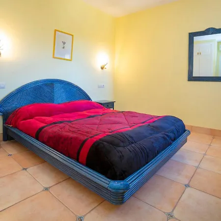 Del Pozo By Interhome