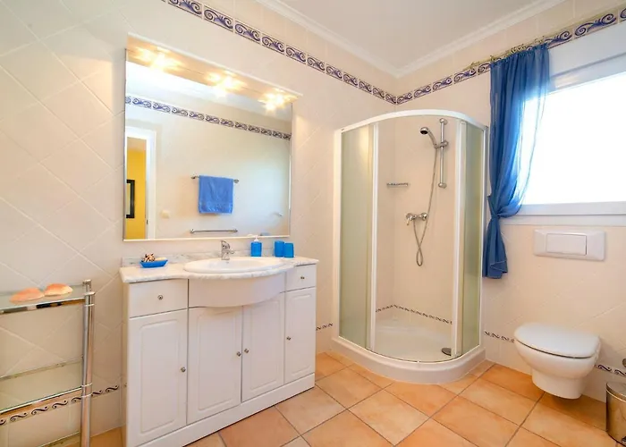 Del Pozo By Interhome